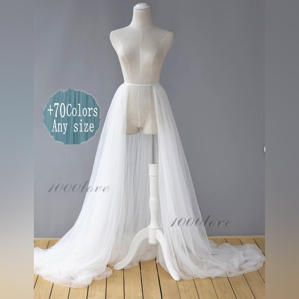 WHITE tulle skirt overlay